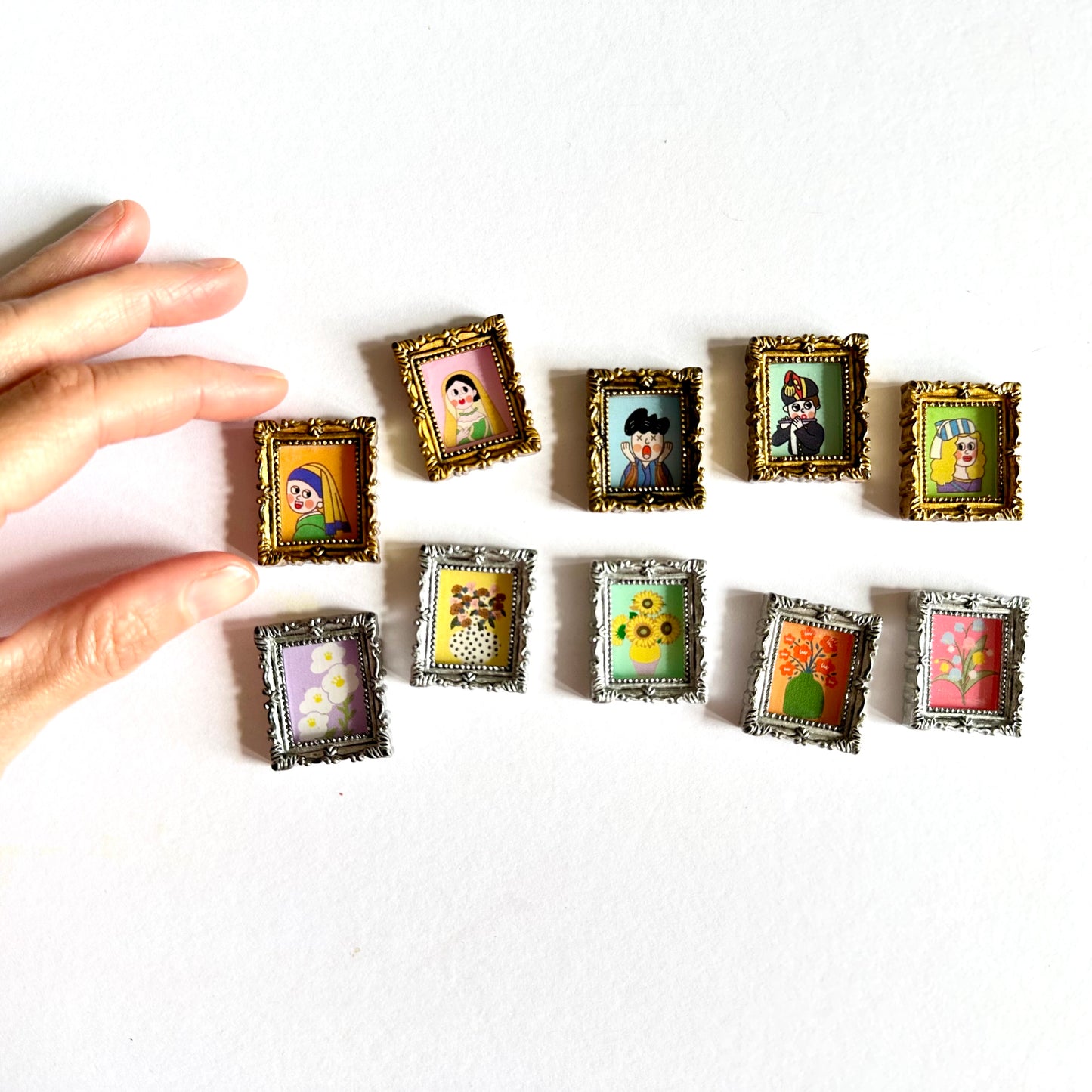 Dollhouse decor tiny framed wall art 1/12