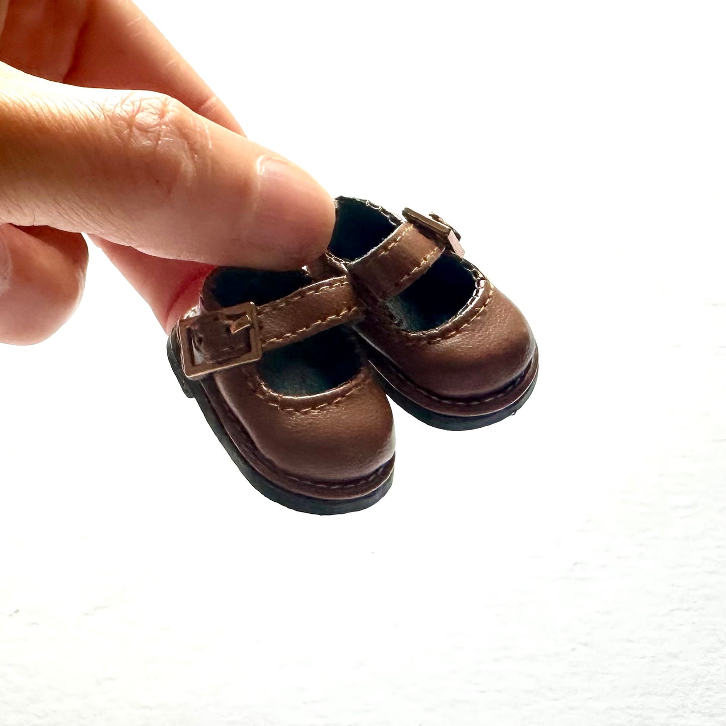 Doll buckle shoes leather Vintage style