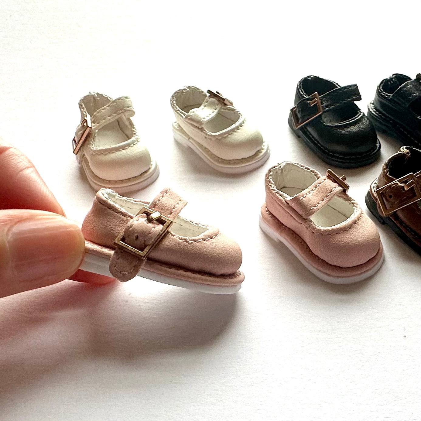 Doll buckle shoes leather Vintage style