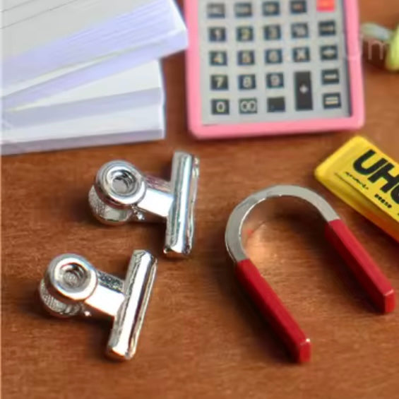 Dollhouse stationery Bulldog style clips 5 pack