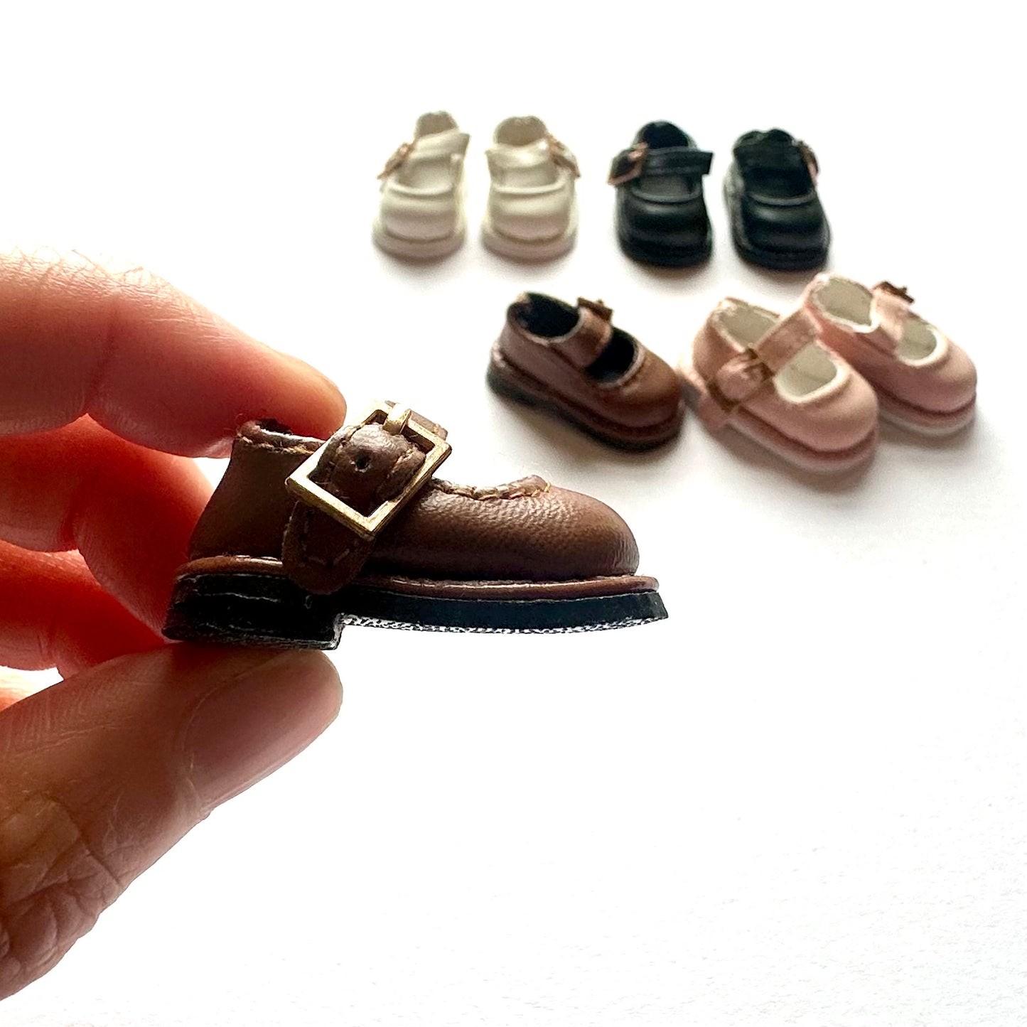 Doll buckle shoes leather Vintage style
