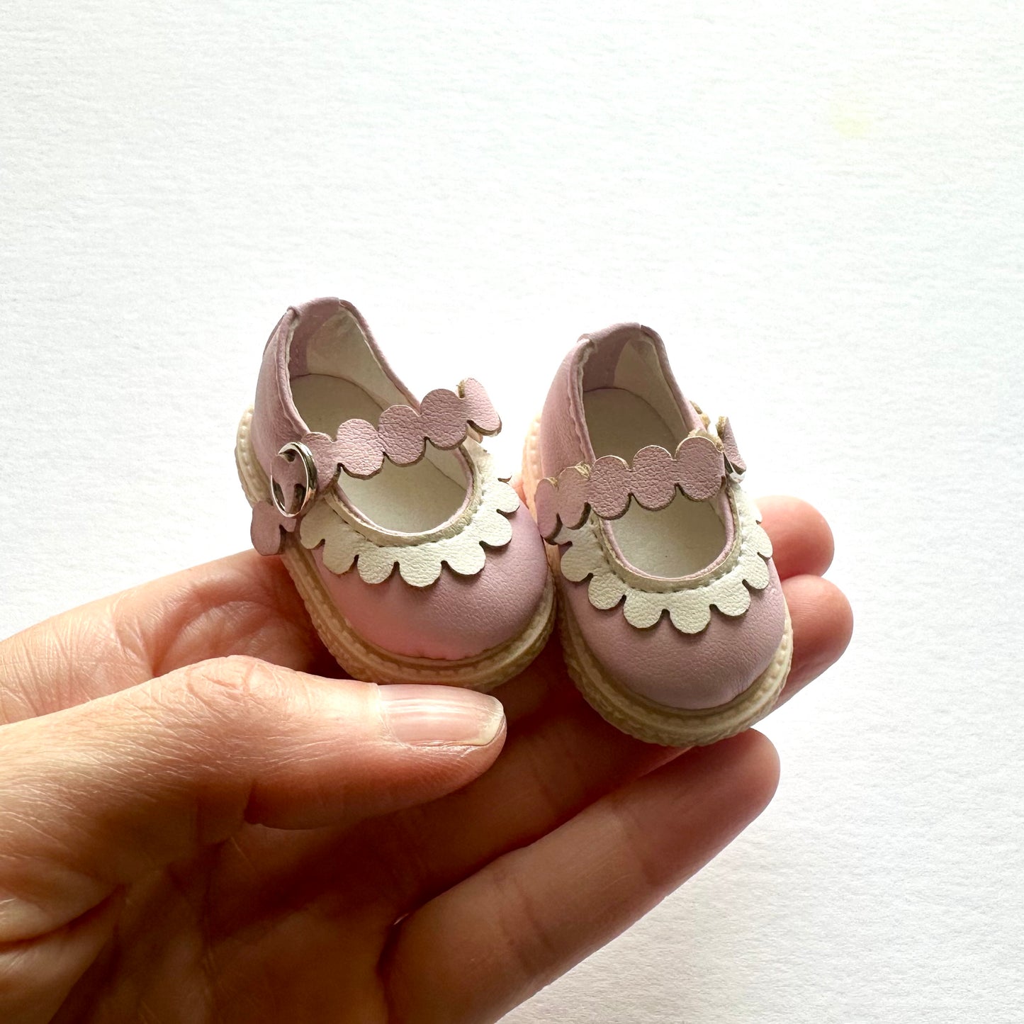 Tiny leather doll buckle shoes princess vintage