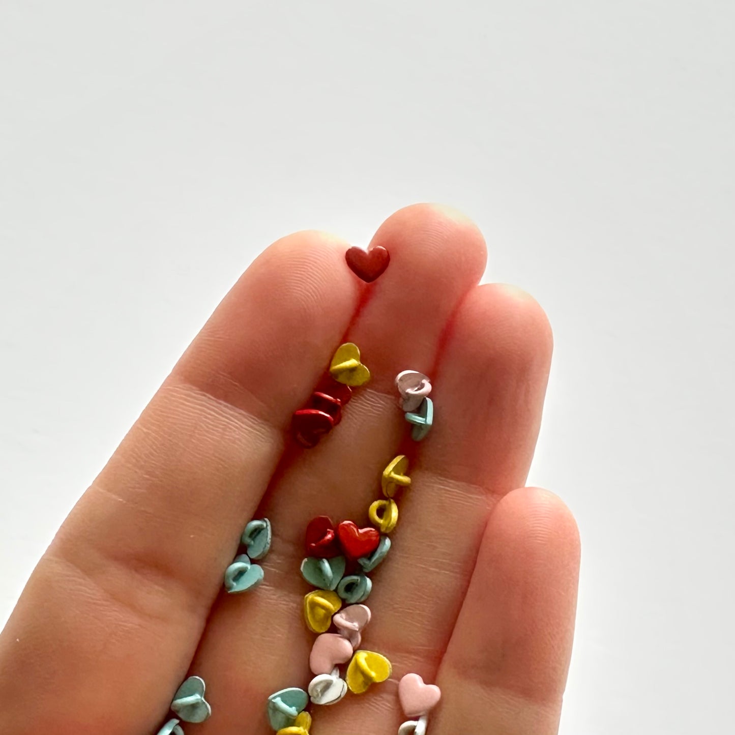 Mini Heart rainbow buttons 5mm