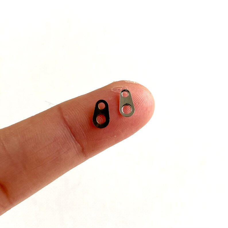 Miniature doll zip pull buckles 6mm x 4mm