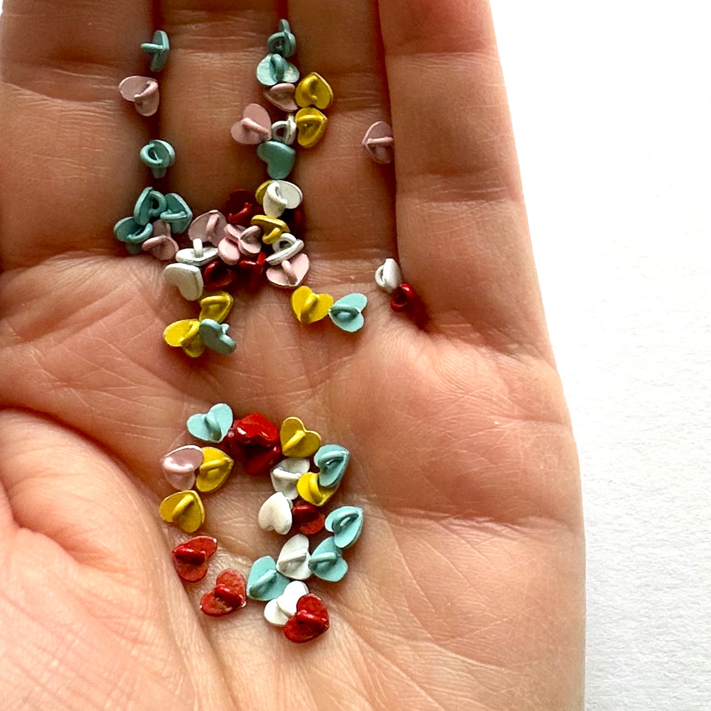 Mini Heart rainbow buttons 5mm