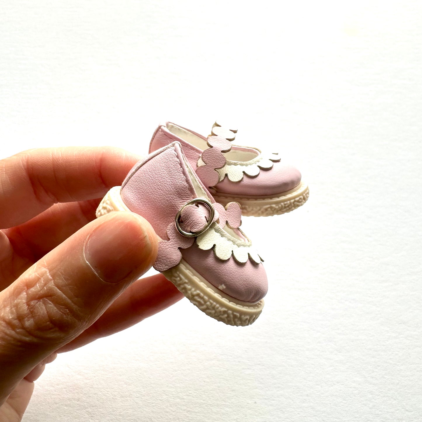 Tiny leather doll buckle shoes princess vintage