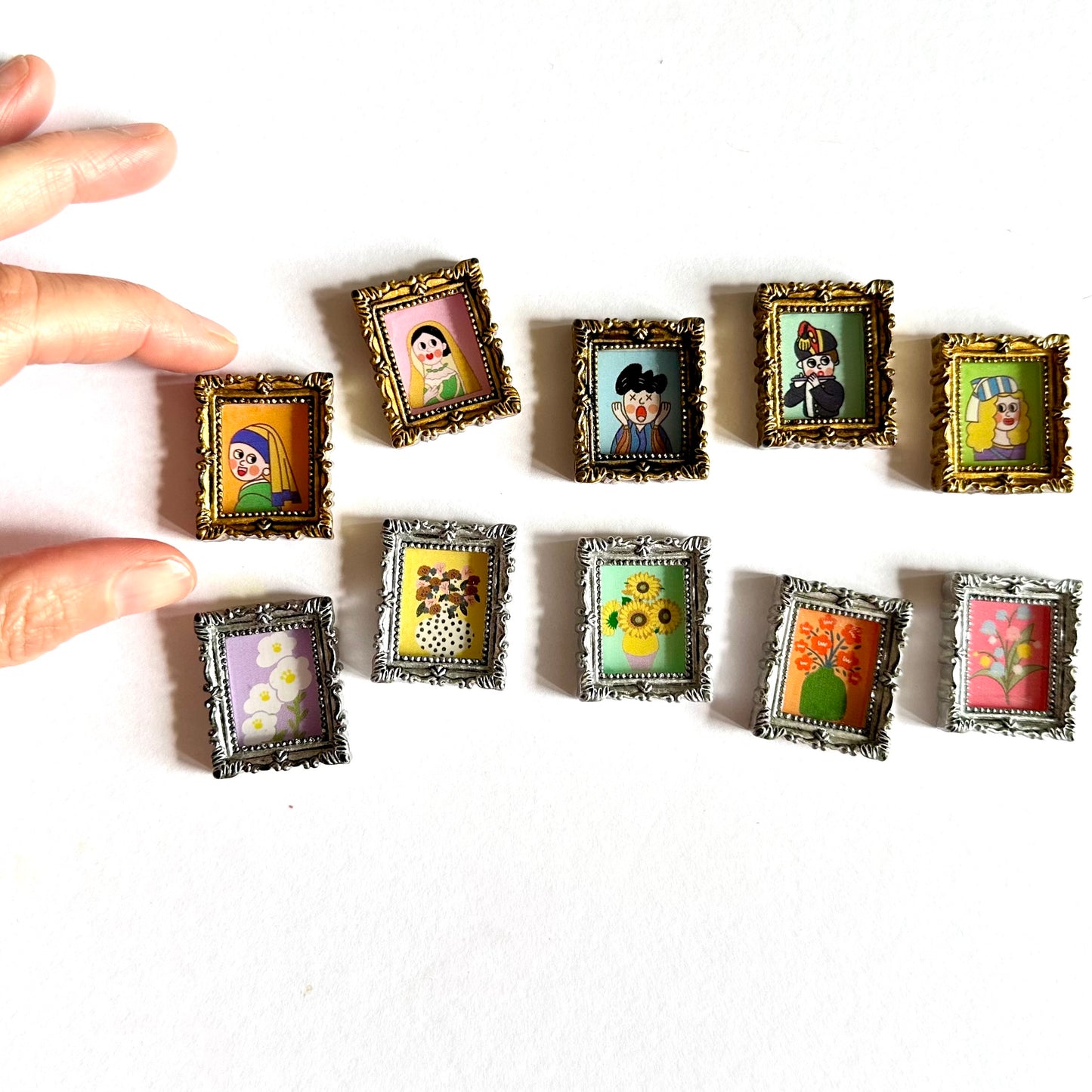 Dollhouse decor tiny framed wall art 1/12