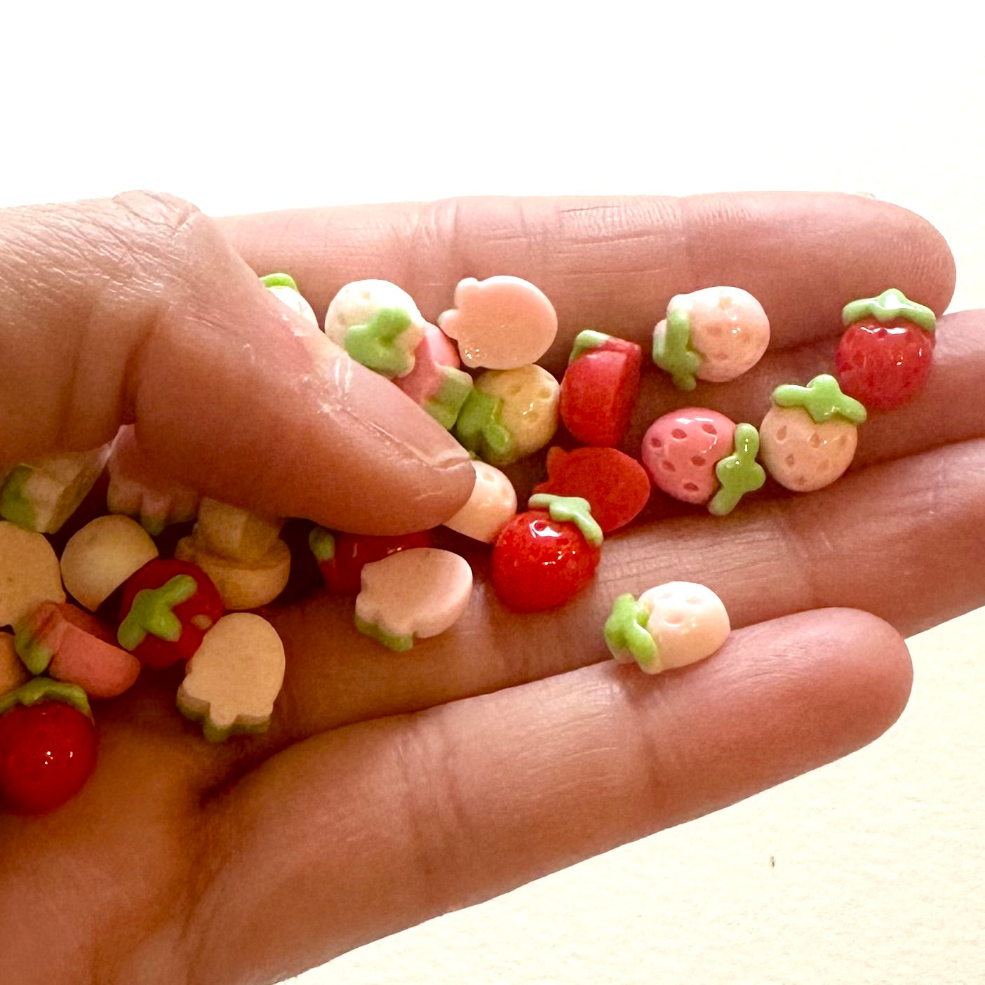 Miniature 3D Strawberry charm mix 7mm