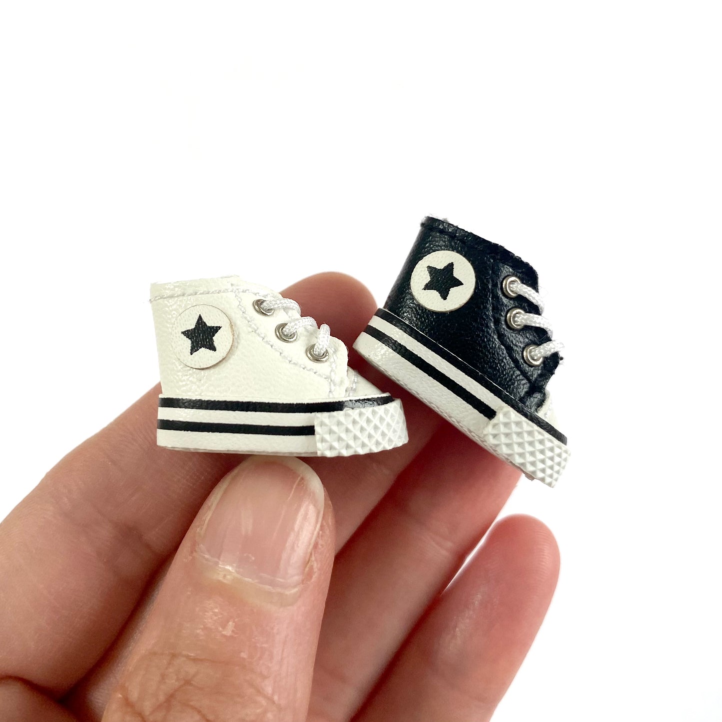Doll shoes Blythe Doll trainers White leather Mini shoes 1/6 scale tiny Miniature High top Sports shoes - Blacksparrowuk