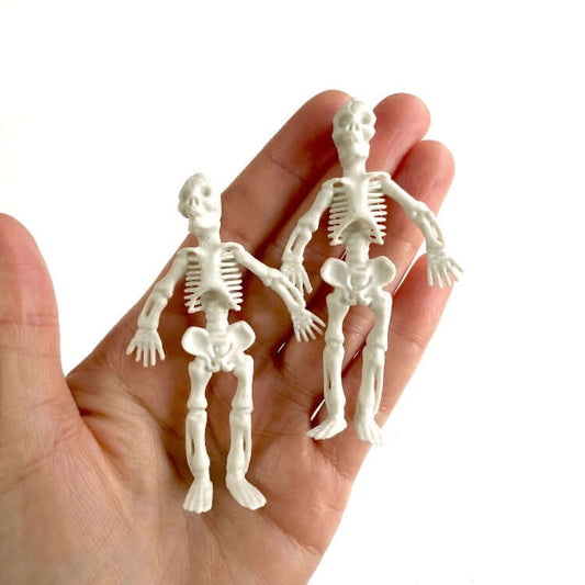Miniature Skeleton figurine plastic Halloween decoration 7cm x 4cm - Blacksparrowuk