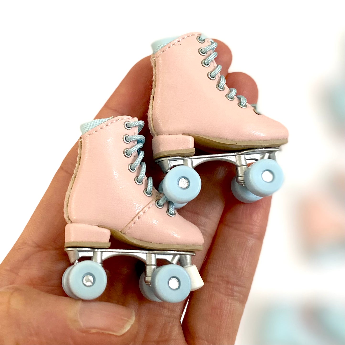 Doll roller skate boots Blythe 1/6 scale Pink leather Obitsu 24 BJD dolls rollerskates - Blacksparrowuk