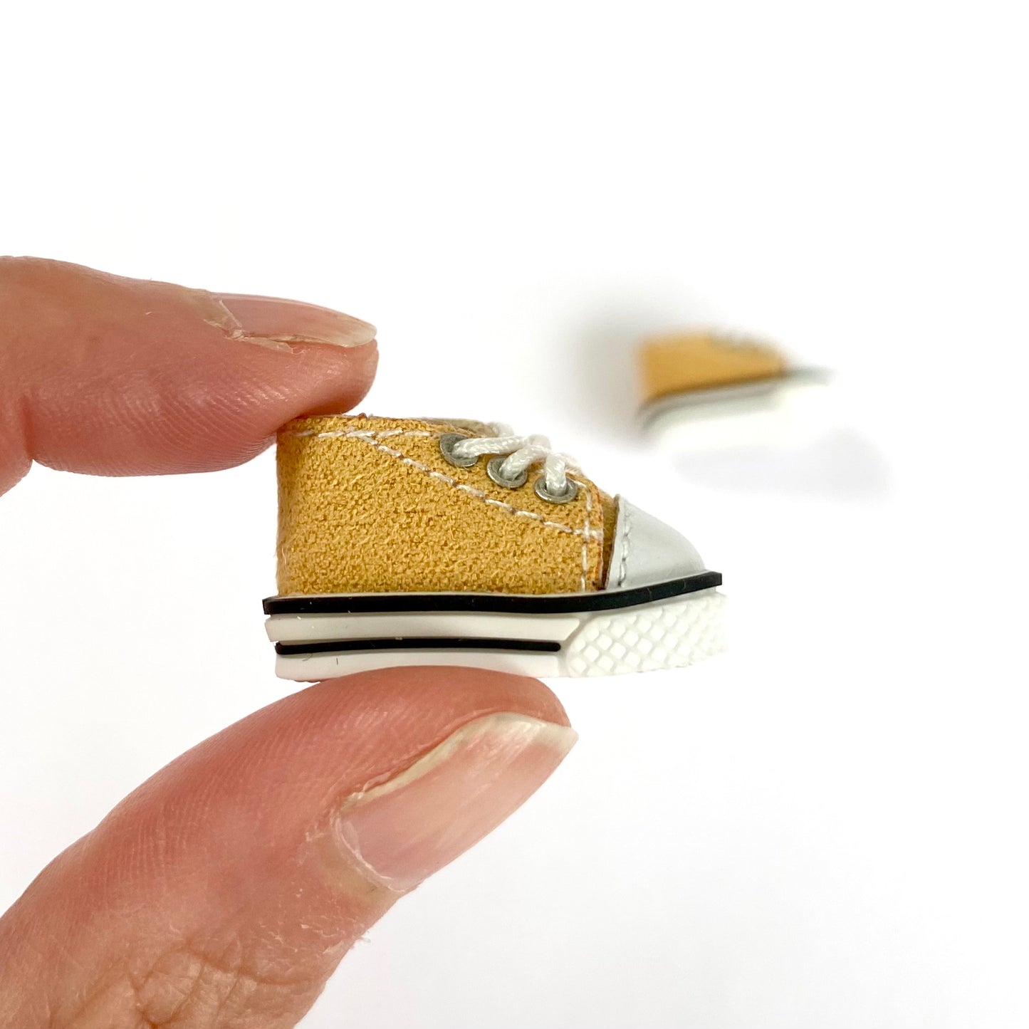 Tiny Doll trainers canvas doll shoes OB11 Vintage doll shoes 1/12 scale doll DOD Mollys Holala Gsc Ymy Obitsu - Blacksparrowuk