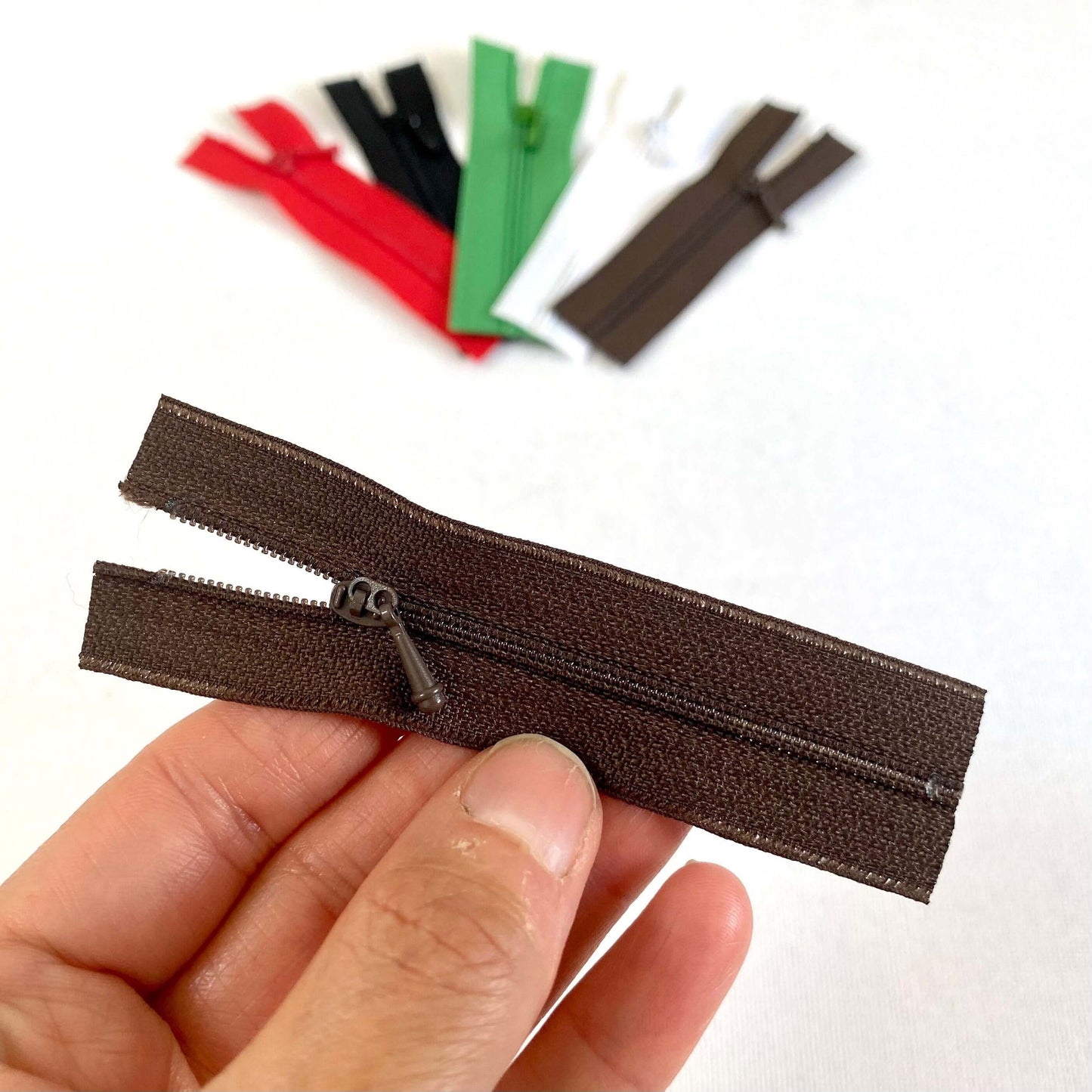 7cm Mini zips for Doll Clothes size 0 Tiny zipper for BJD Blythe - Blacksparrowuk