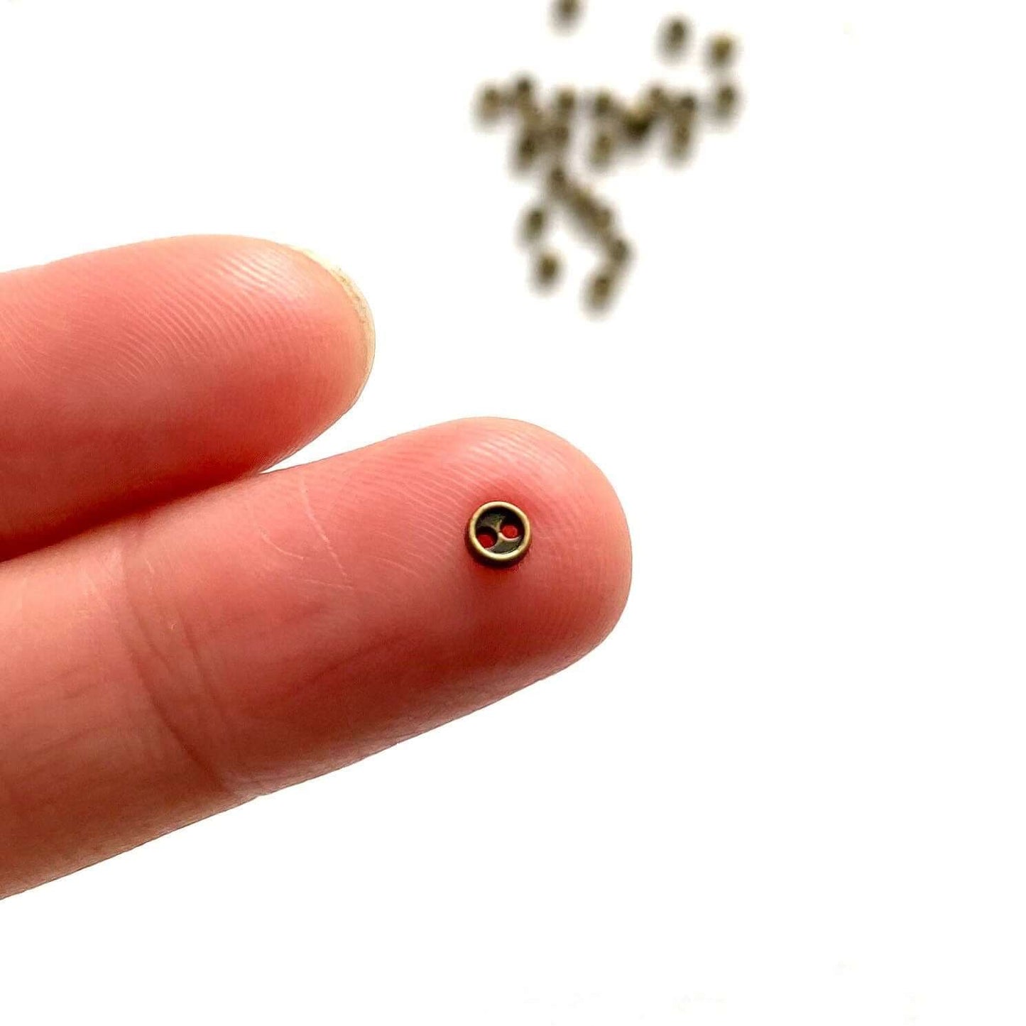 Tiny buttons 3mm micro metal buttons Random mix - Blacksparrowuk