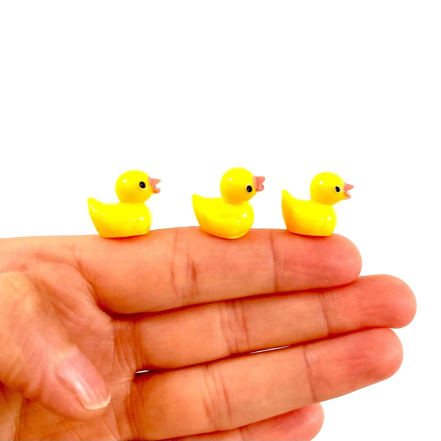 Dollhouse miniature Tiny resin Duck miniature rubber ducky - Blacksparrowuk