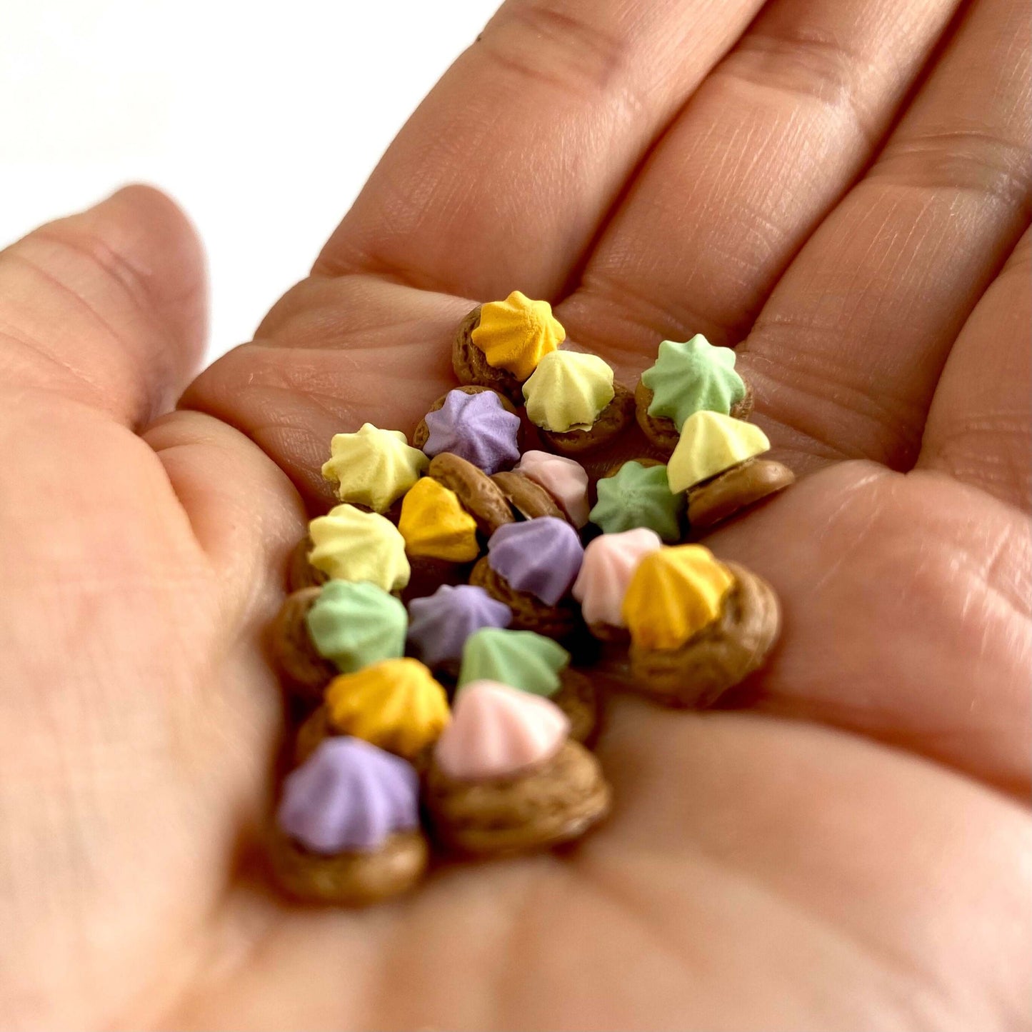 Iced gem biscuits Mini cookies Dollhouse miniatures - Blacksparrowuk