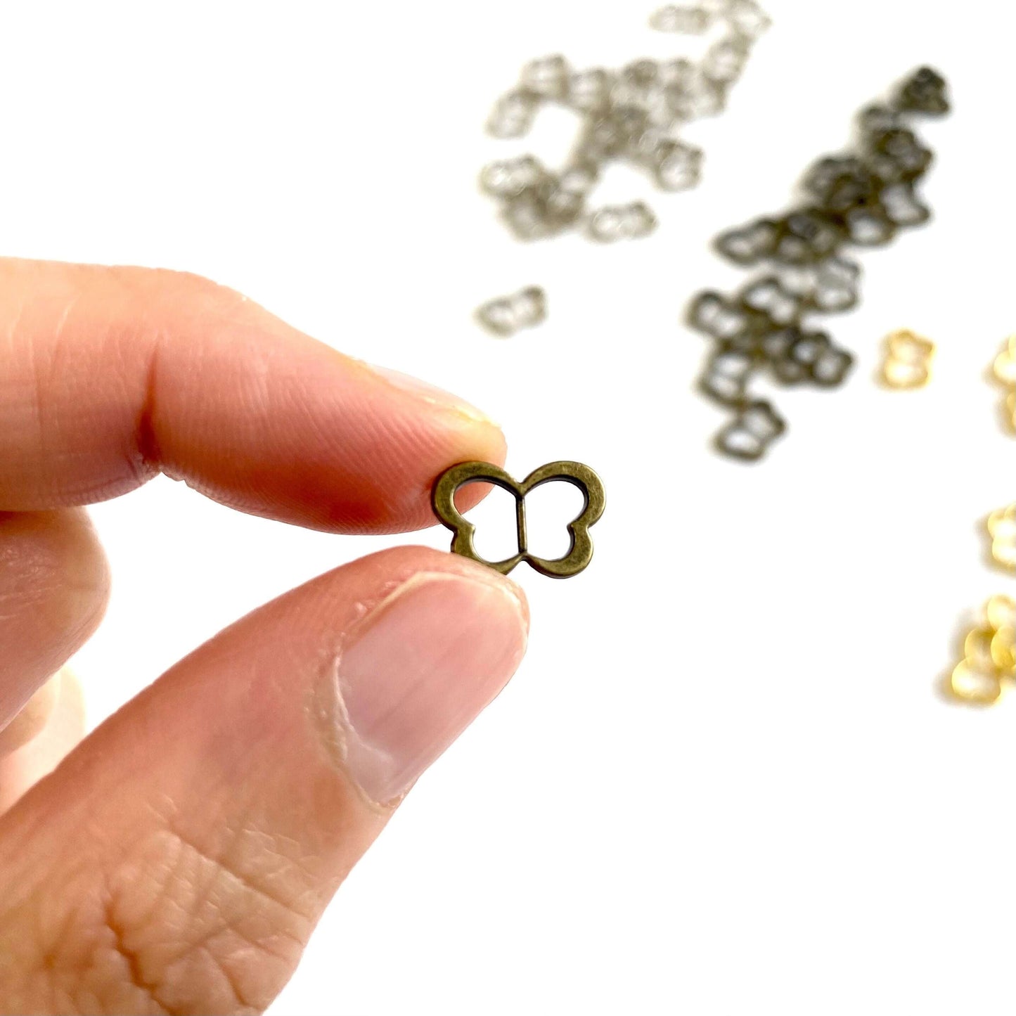 Mini doll buckles 3.5mm Butterfly buckles for doll shoes and bags - Blacksparrowuk