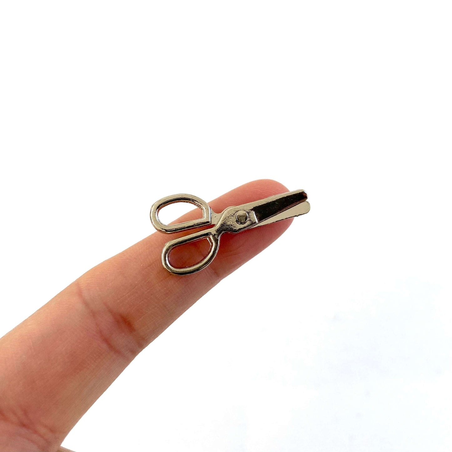 Tiny Metal Scissors 30mm hinged realistic Doll stationery Dollhouse miniature 1/6 scale - Blacksparrowuk