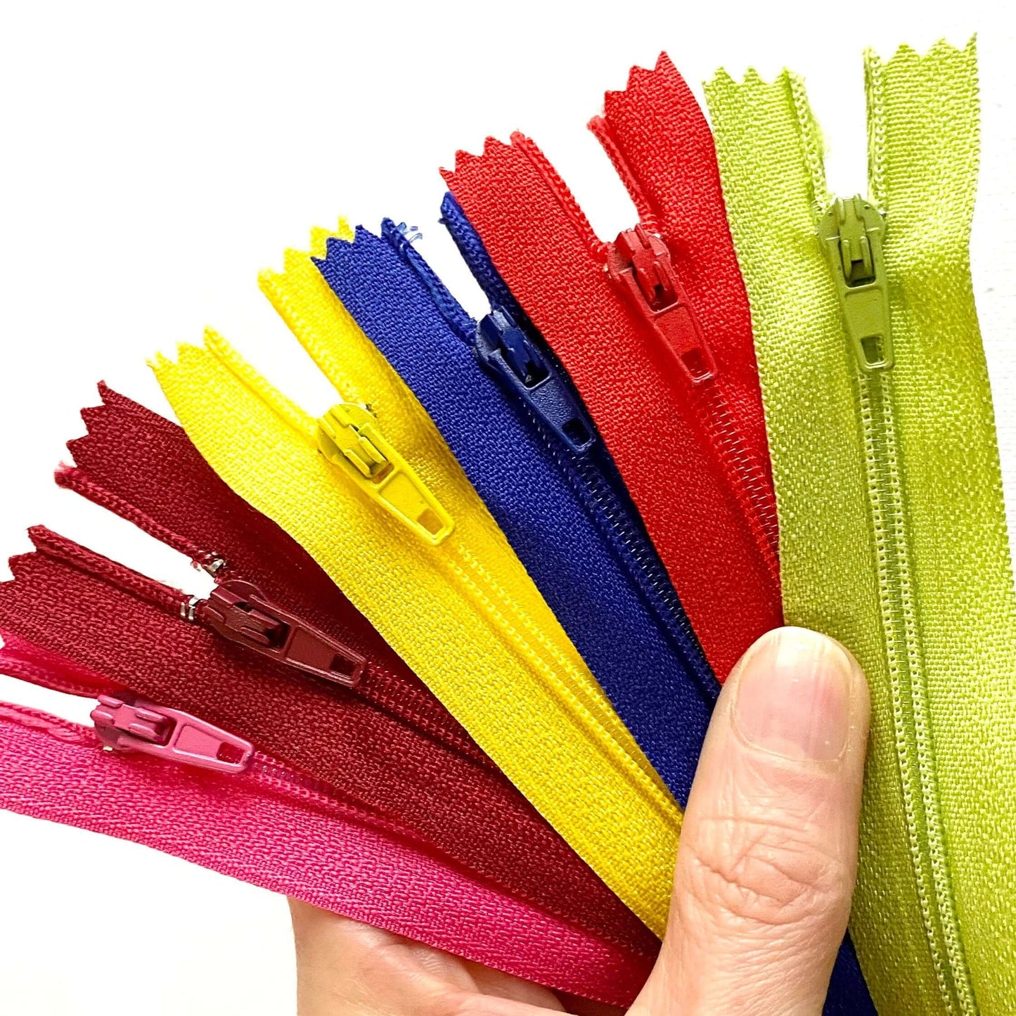 Cushion zips 35cm and 50cm Quality Nylon coil zippers - Blacksparrowuk