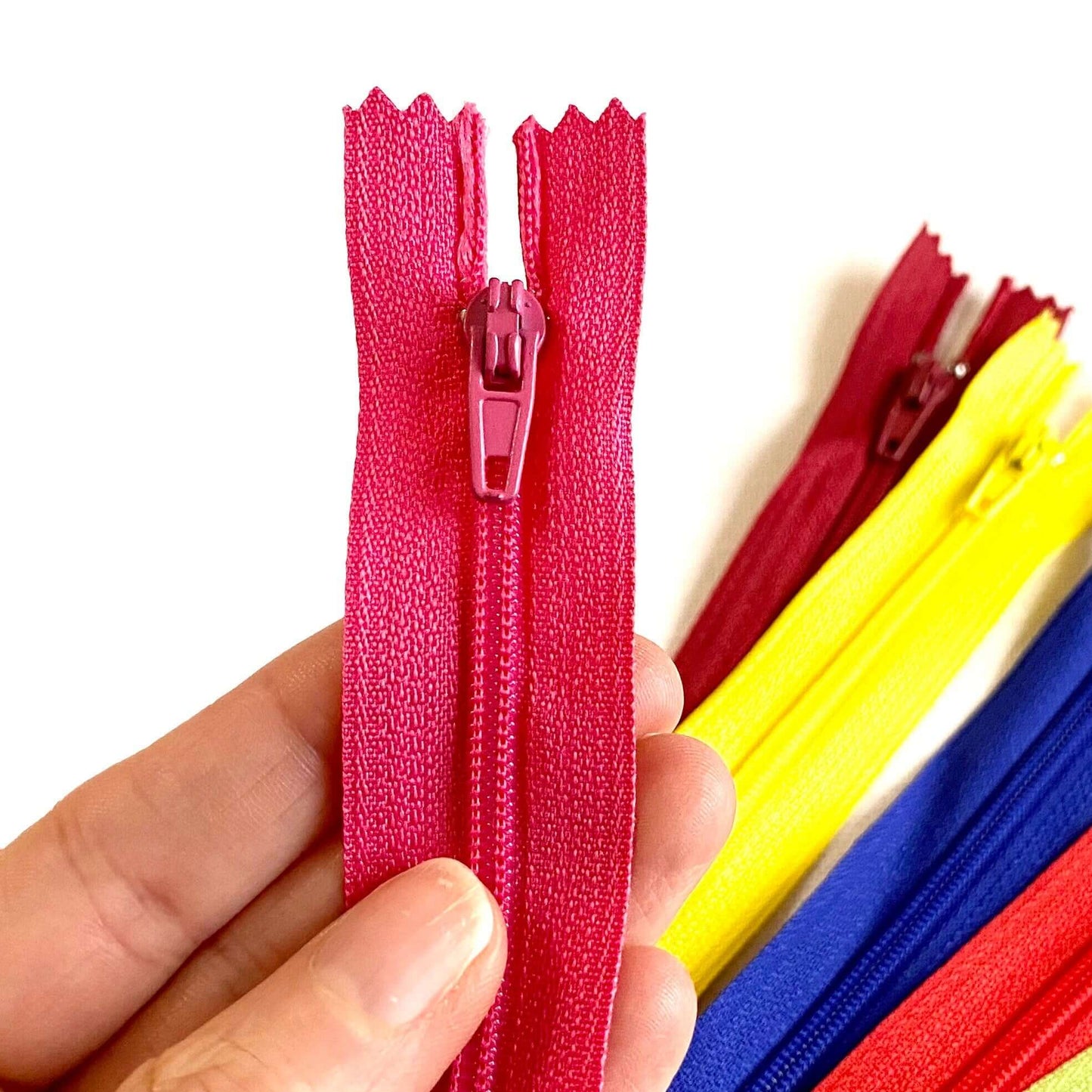 Cushion zips 35cm and 50cm Quality Nylon coil zippers - Blacksparrowuk