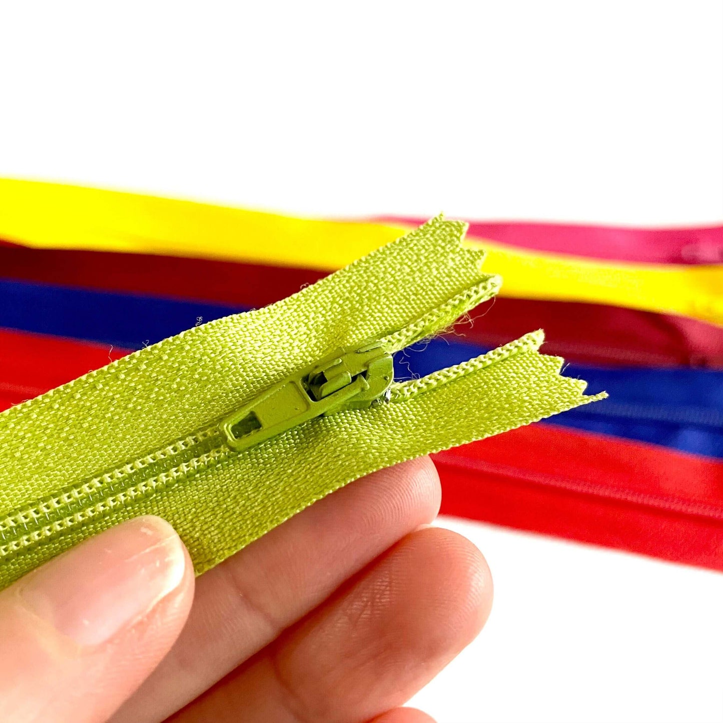 Cushion zips 35cm and 50cm Quality Nylon coil zippers - Blacksparrowuk