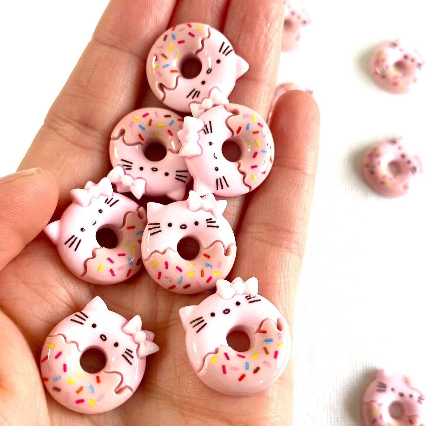 Kawaii Cute resin Kitty Doughnut cake Flatback charms - Blacksparrowuk