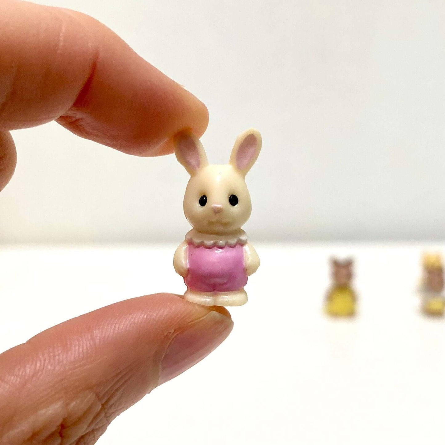 Miniature Sylvanian Family Figures 2-3cm tall Micro animal figurines - Blacksparrowuk