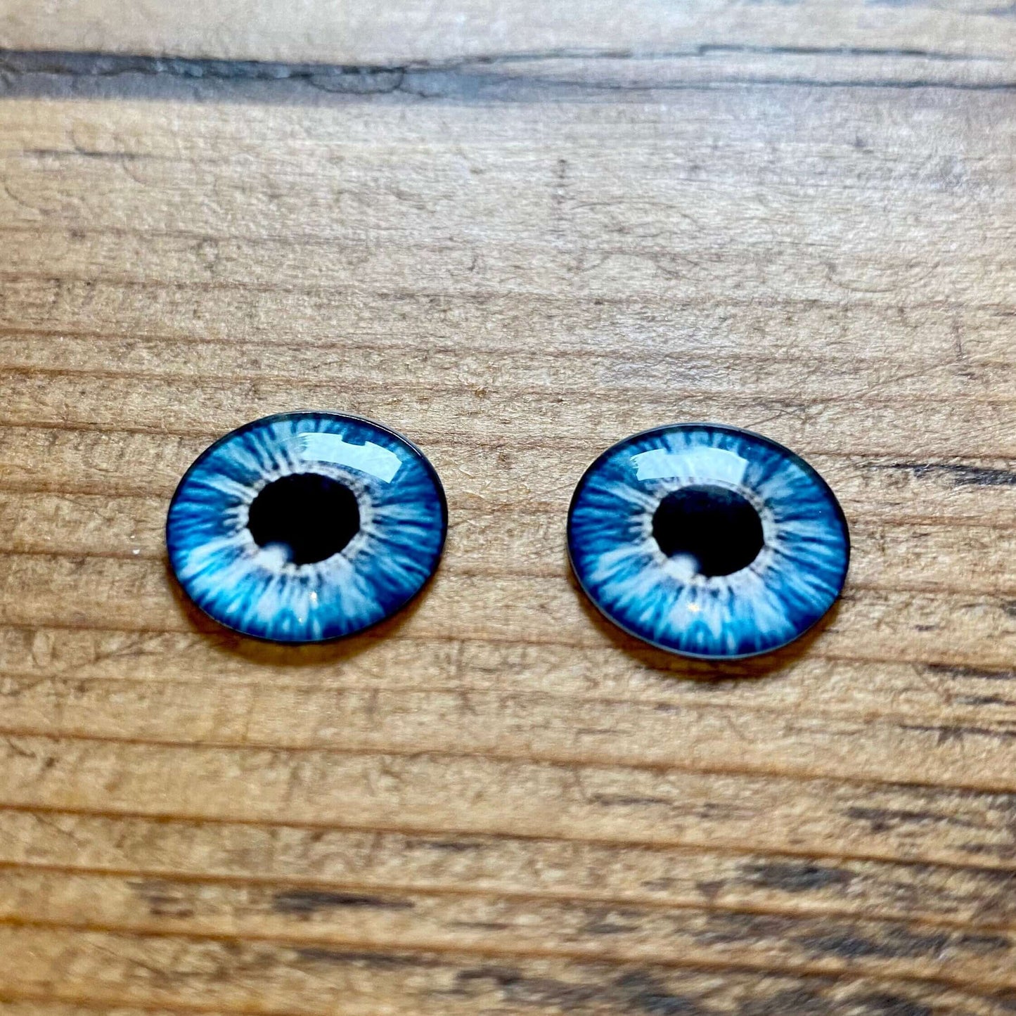 Blythe doll Eye chips Light Blue Grey 14mm thin Glass - Blacksparrowuk