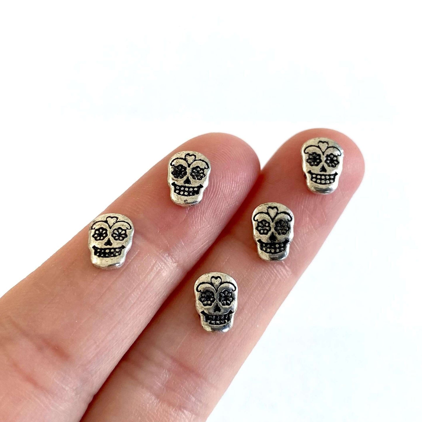 Halloween Skull charms Tiny Silver Flat back Metal - Blacksparrowuk