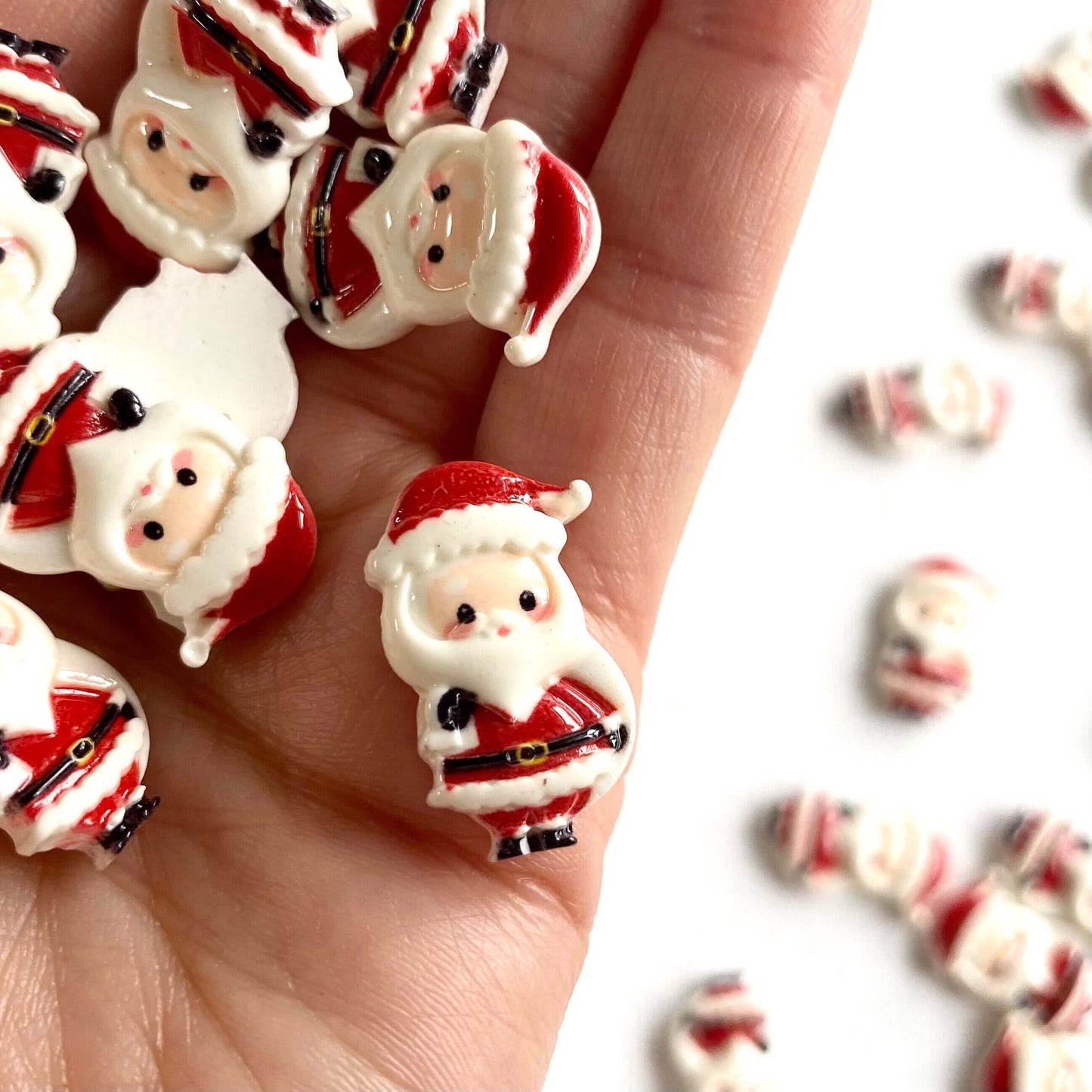 Santa charms Miniature Father Christmas Flat back resin charm figurines - Blacksparrowuk