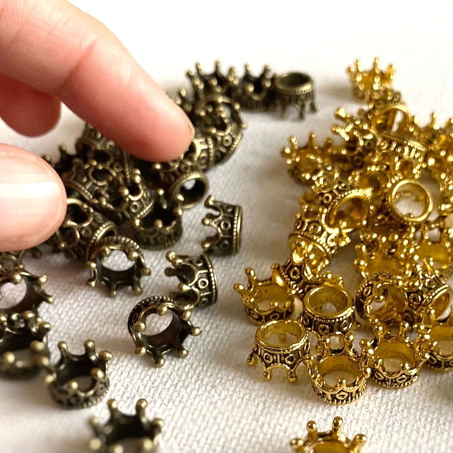 Miniature Doll Crown Metal crown charms Dollhouse Miniature - Blacksparrowuk