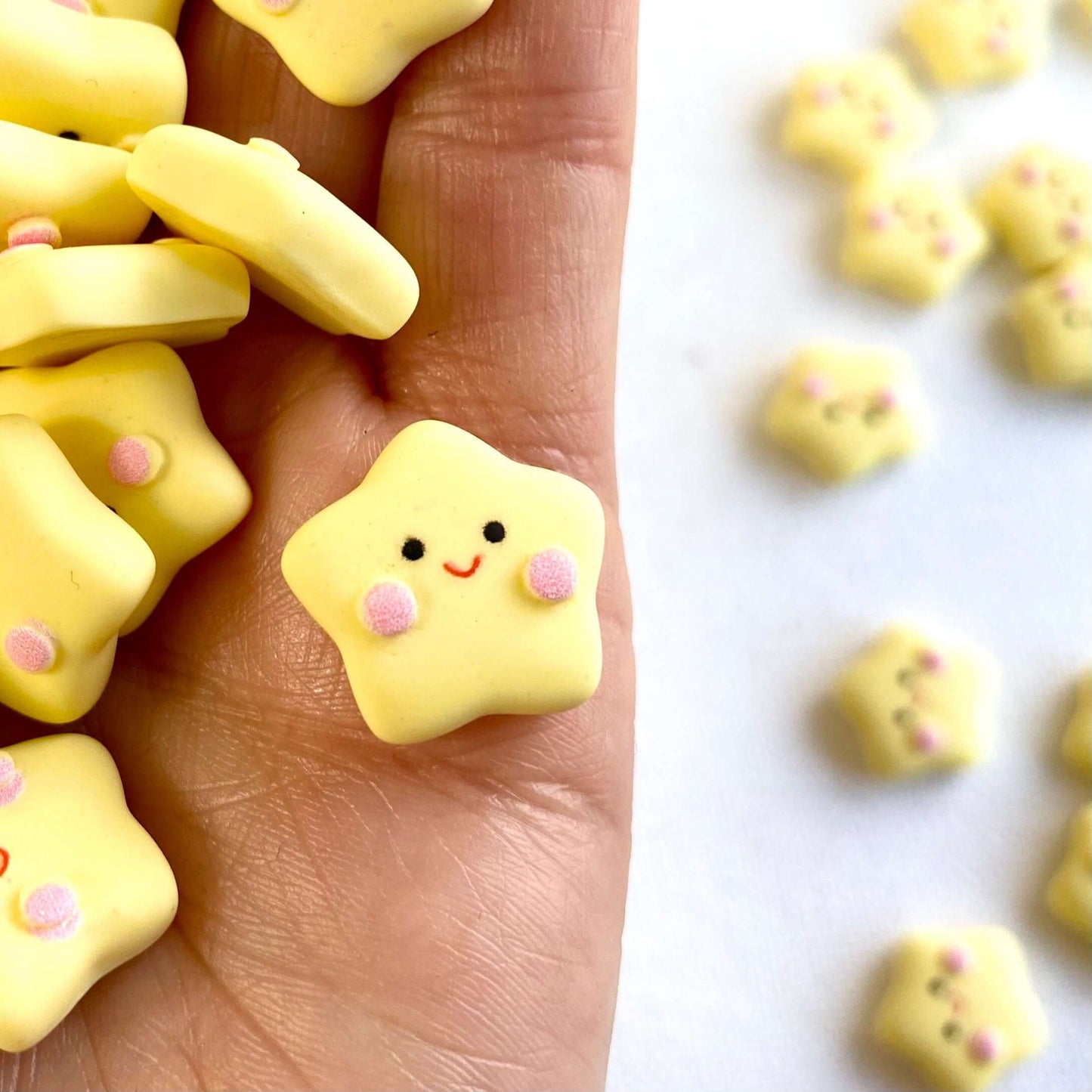 Happy star charms Cute Pastel Kawaii yellow Star flat back resin Cabochon - Blacksparrowuk