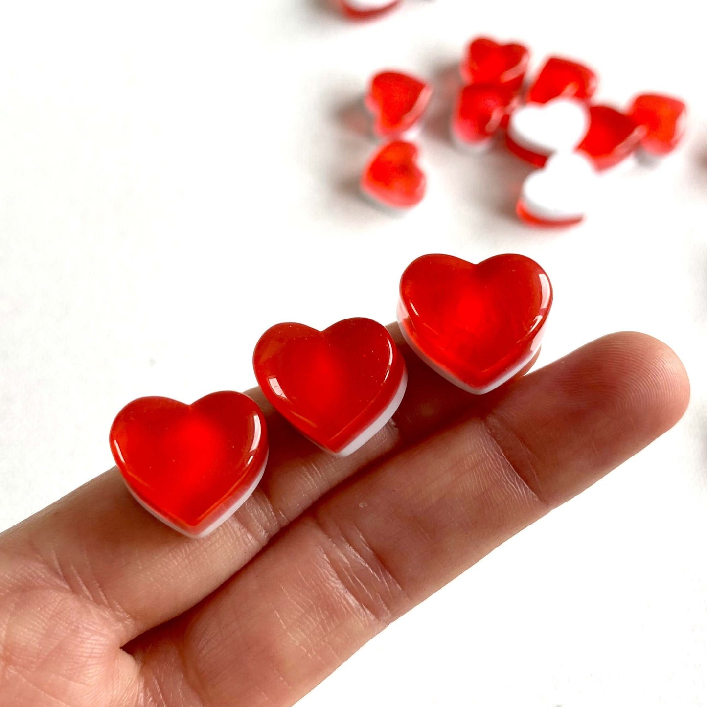 Valentines Day Love heart charms resin Red heart charms 15mm UK seller Fake candy DIY craft supplies - Blacksparrowuk