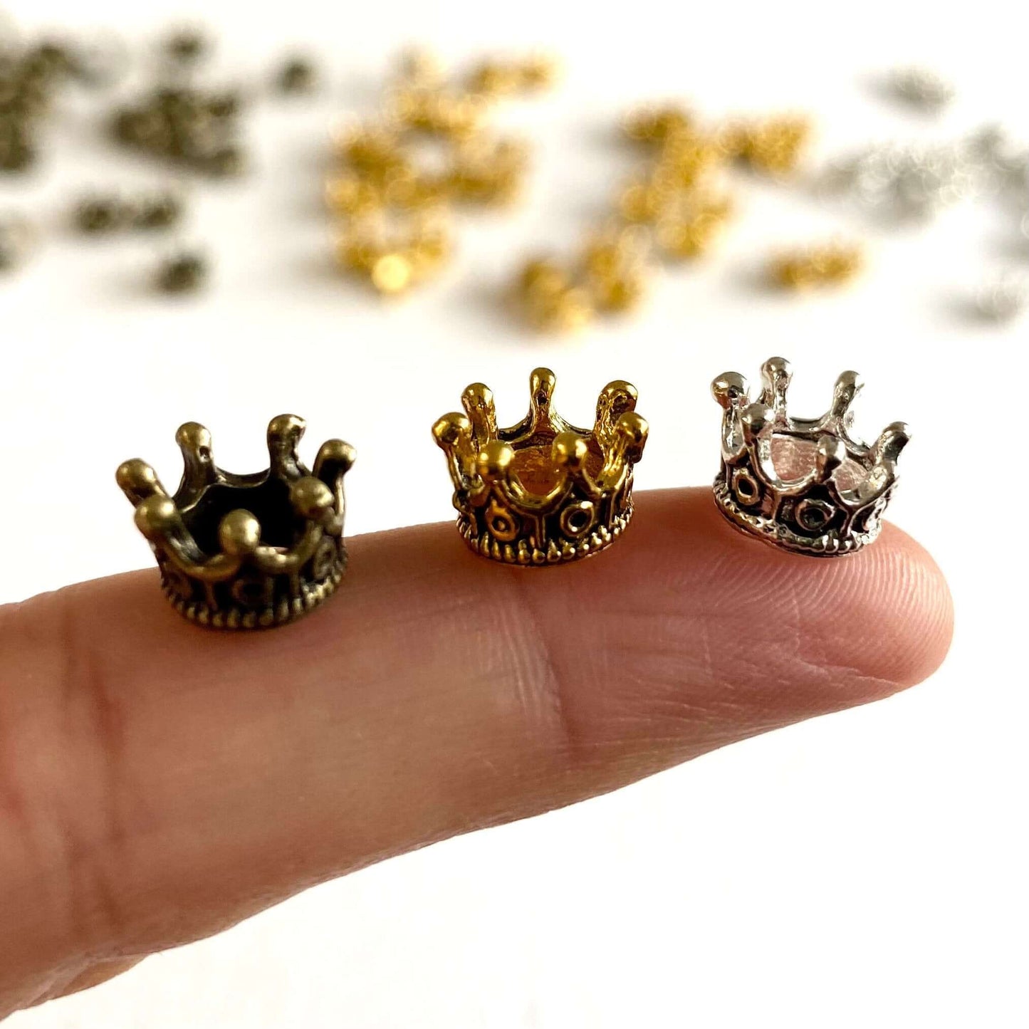 Miniature Doll Crown Metal crown charms Dollhouse Miniature - Blacksparrowuk