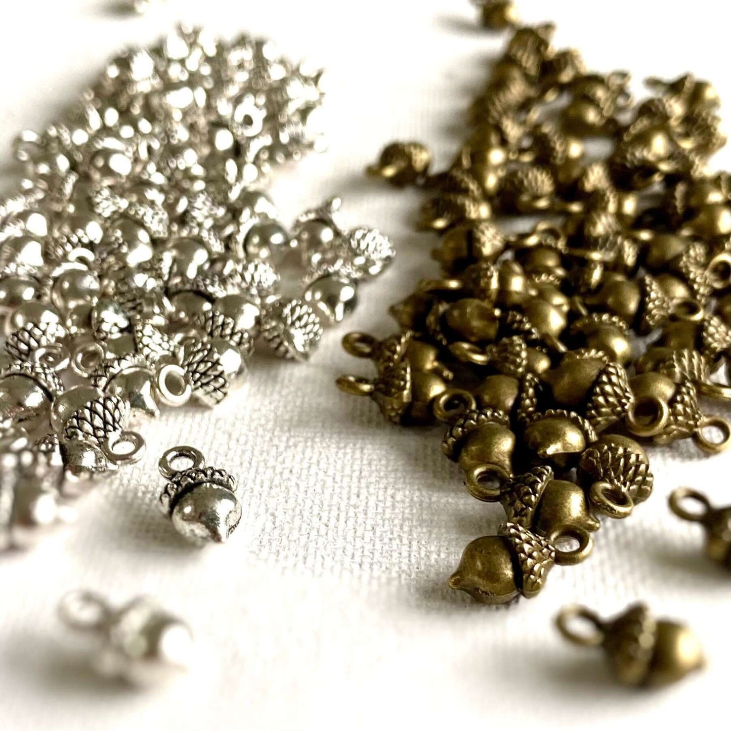 Tiny Acorn charms 7mm Oak tree metal pendant - Blacksparrowuk