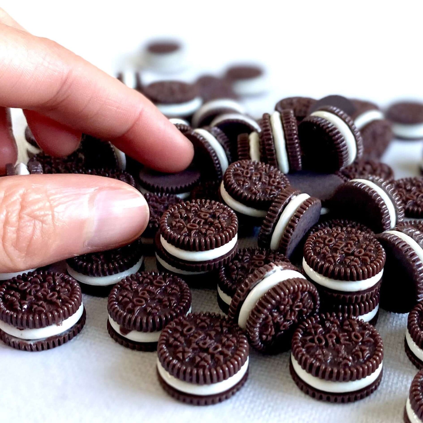 Miniature cookies 1:18 scale Chocolate Cream biscuit Flat back Resin charms - Blacksparrowuk