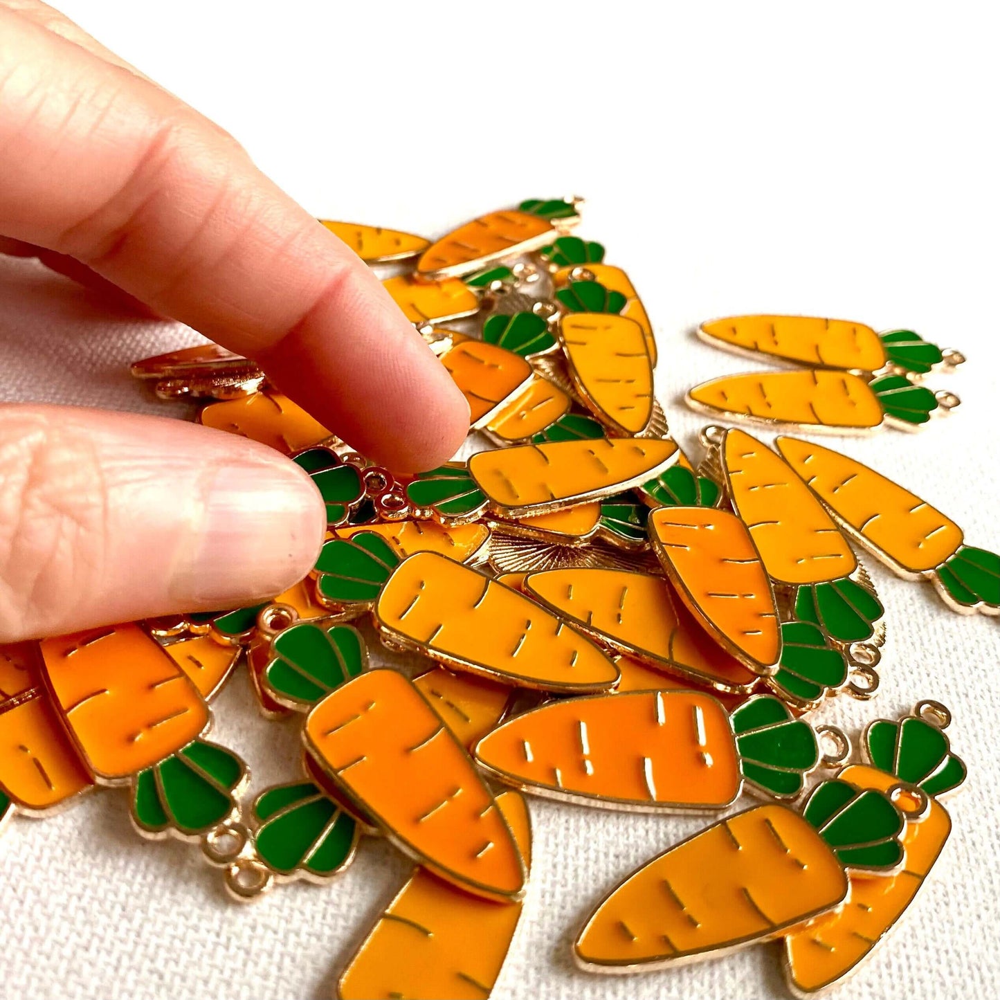 Large Carrot charms Enamel Metal Easter pendant - Blacksparrowuk