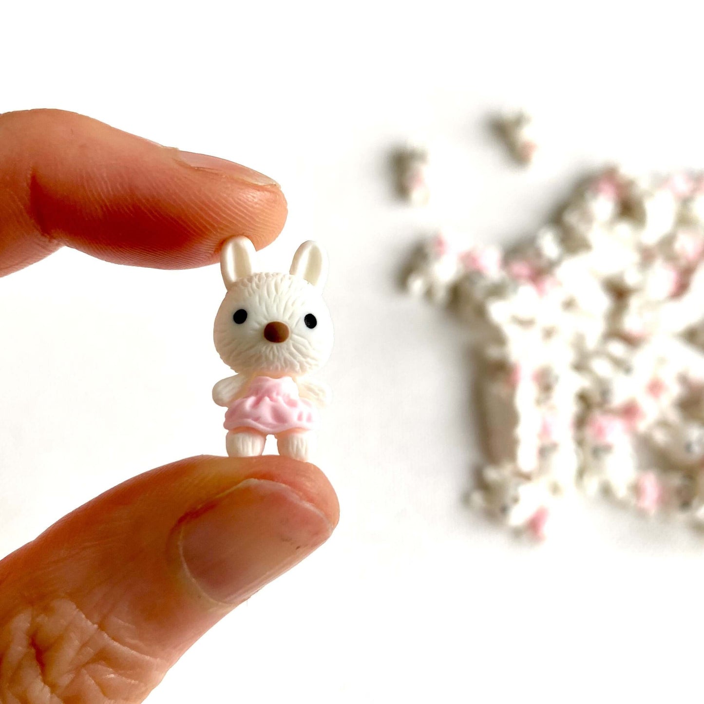 Cute White rabbit charms Easter Bunny flat back resin charm - Blacksparrowuk