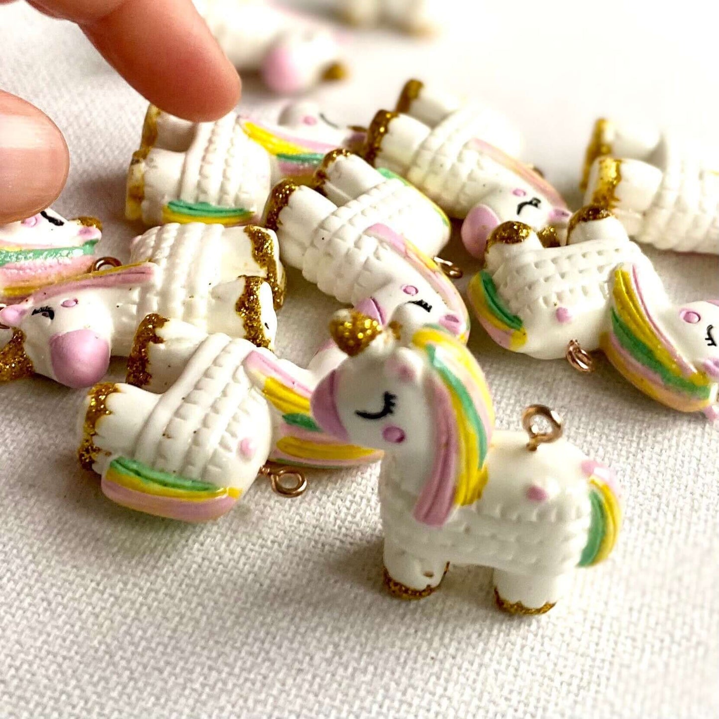 Miniature Unicorn charms Set of 2 Pastel pendants with metal eyelet - Blacksparrowuk