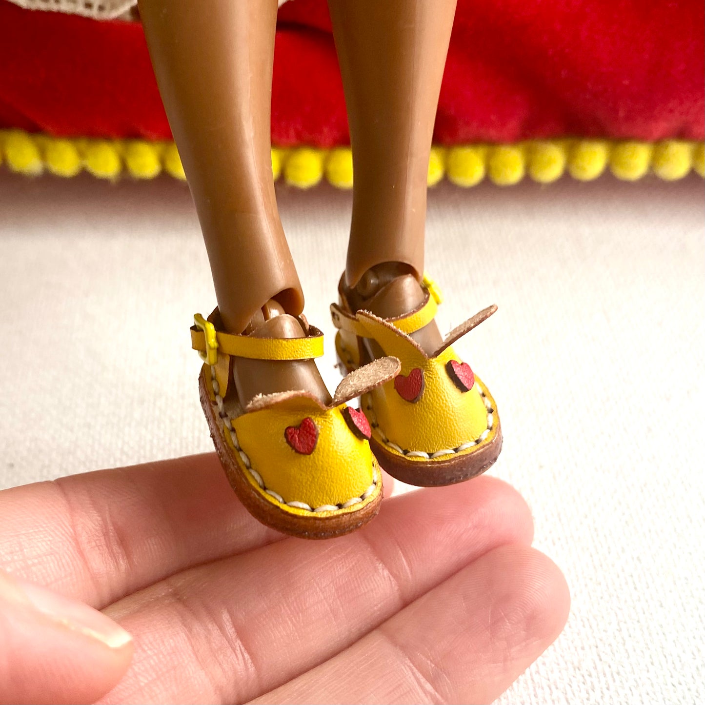 Tiny leather doll shoes Yelow Loveheart Bunny Blythe doll shoes 25mm Doll buckle shoes - Blacksparrowuk
