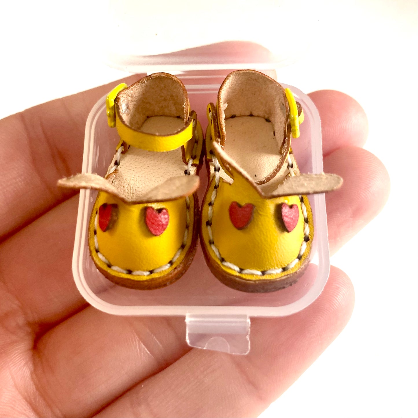 Tiny leather doll shoes Yelow Loveheart Bunny Blythe doll shoes 25mm Doll buckle shoes - Blacksparrowuk