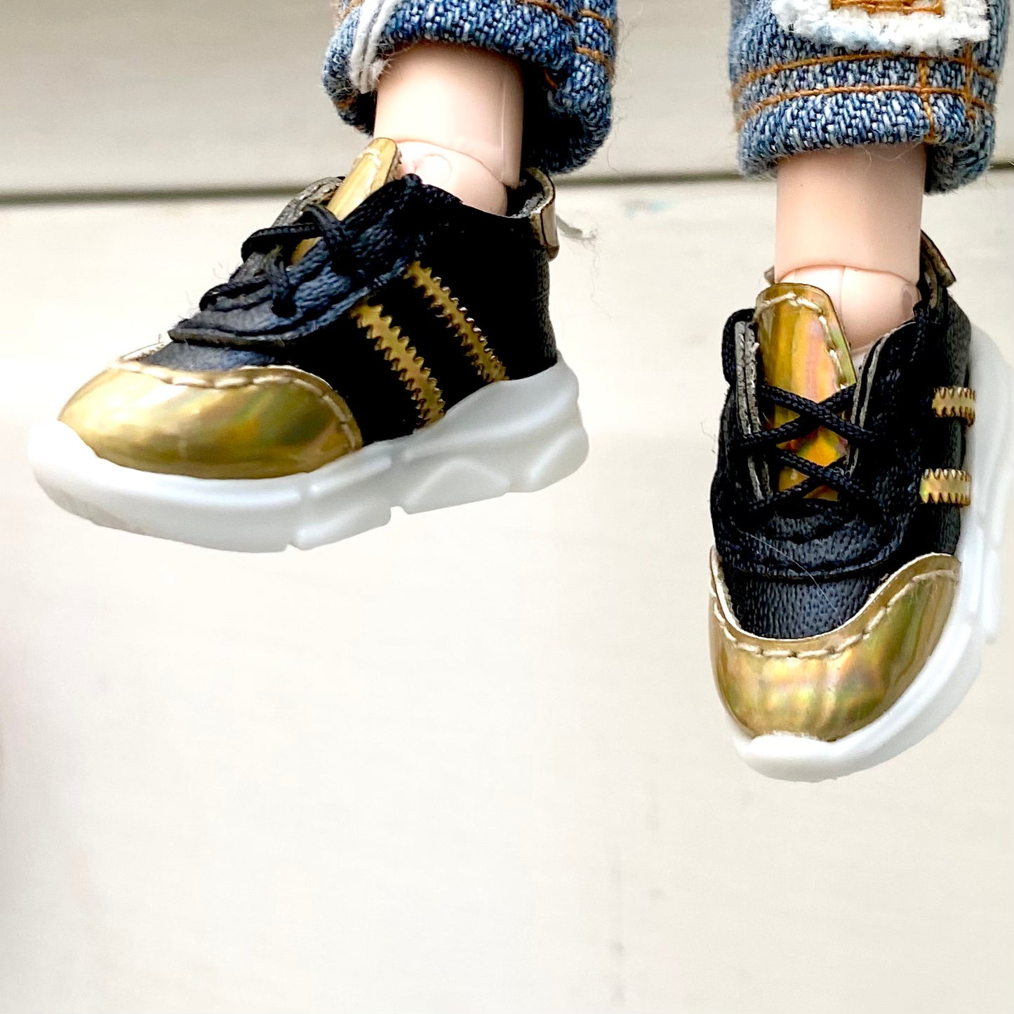 Blythe doll trainers 26mm Black Gold Doll sneakers Miniature Sports shoes - Blacksparrowuk