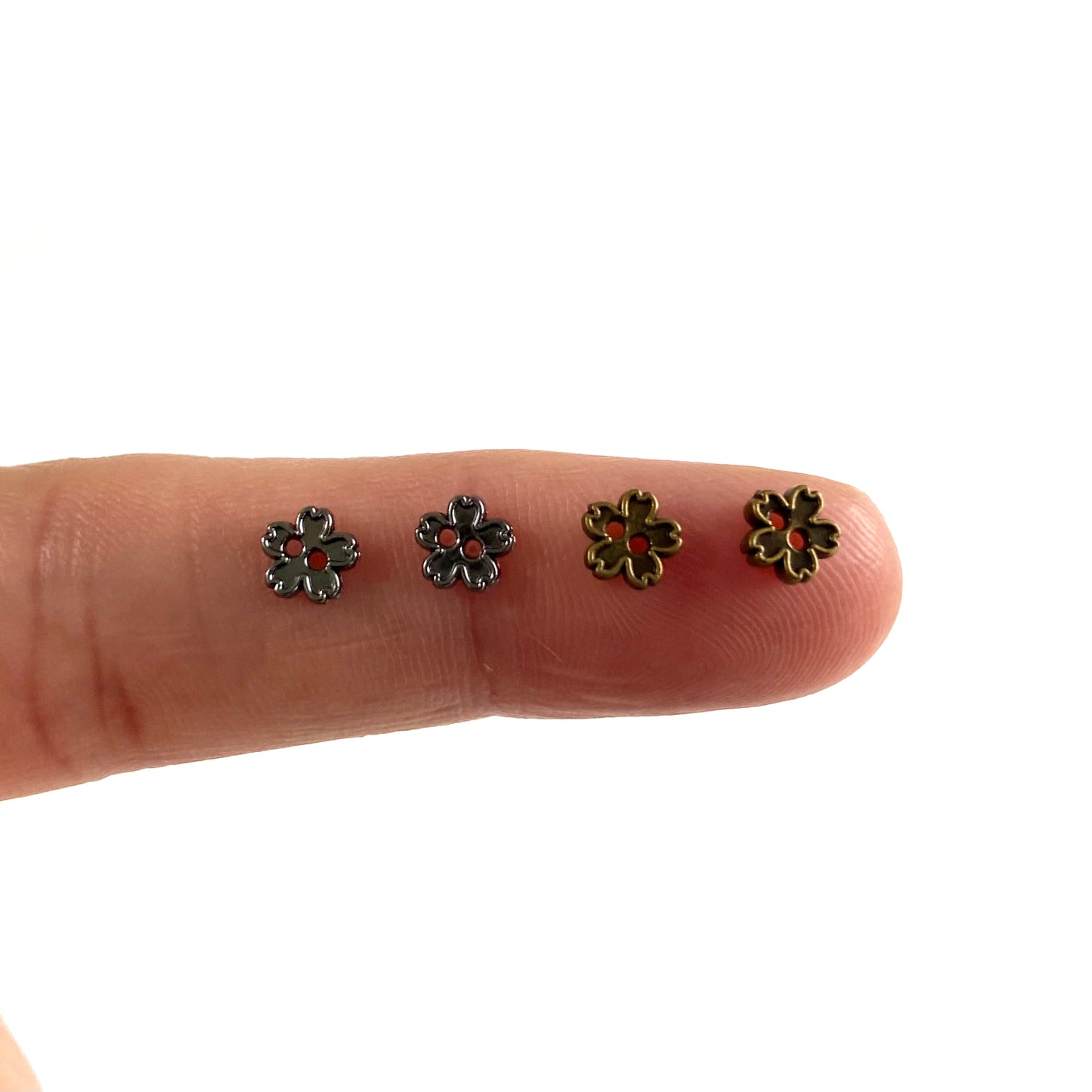 5mm tiny Flower buttons Mini metal buttons Miniature buttons for dolls - Blacksparrowuk