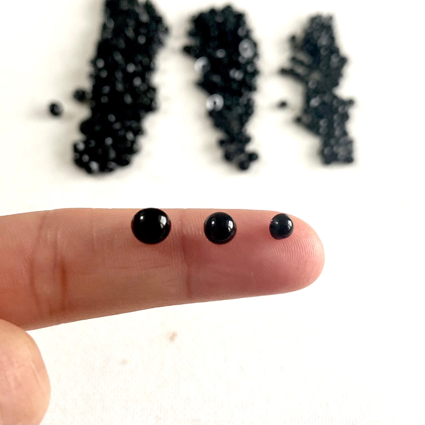 Tiny black buttons 4mm 5mm 6mm shank buttons for soft Toy safety eyes and Doll clothes - Blacksparrowuk