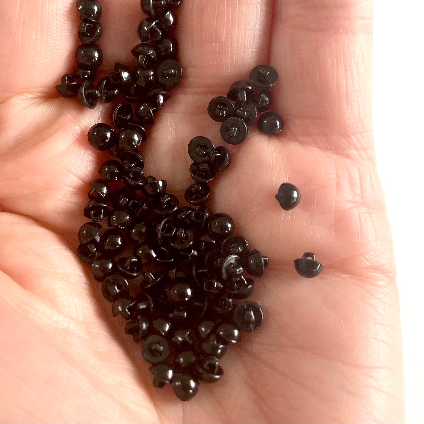 Tiny black buttons 4mm 5mm 6mm shank buttons for soft Toy safety eyes and Doll clothes - Blacksparrowuk