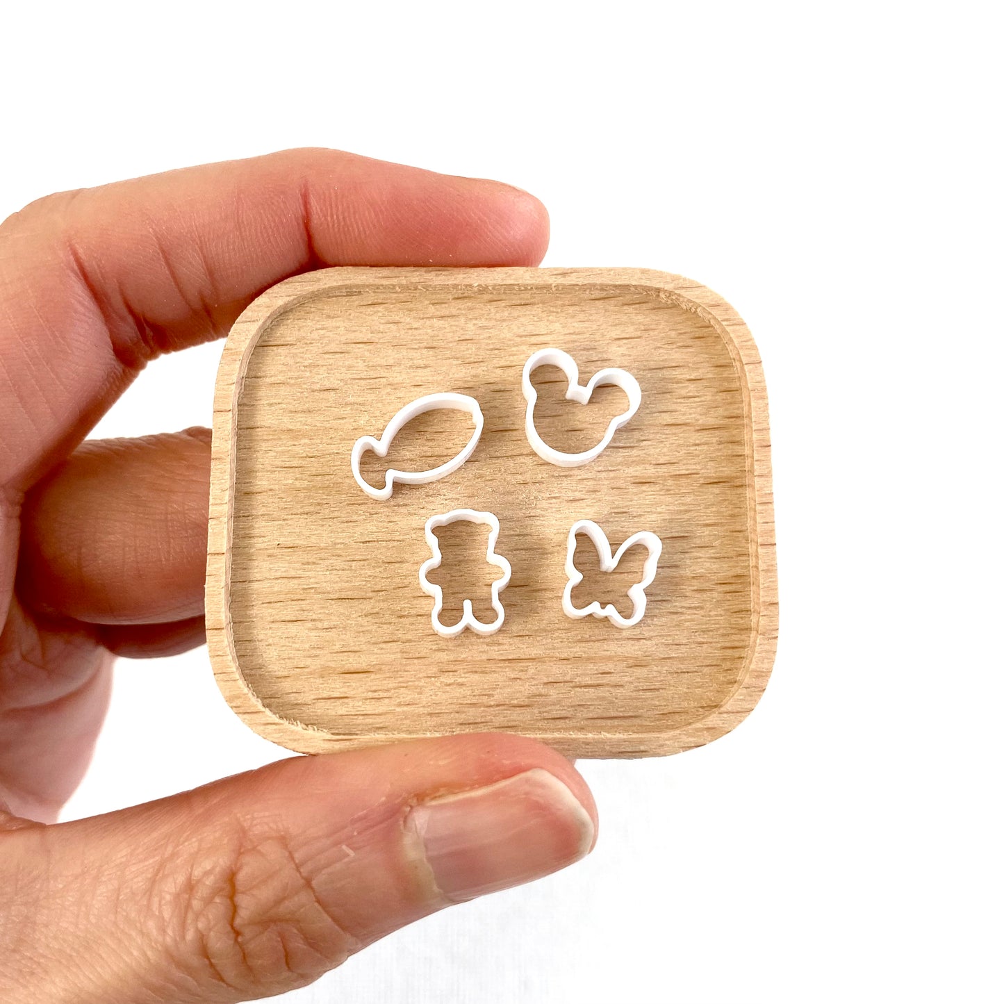 Dollhouse kitchen Tiny Cookie Cutter set 4pcs 1/6 scale Bear Butterfly Fish plastic 10mm Polymer Clay cutter - Blacksparrowuk
