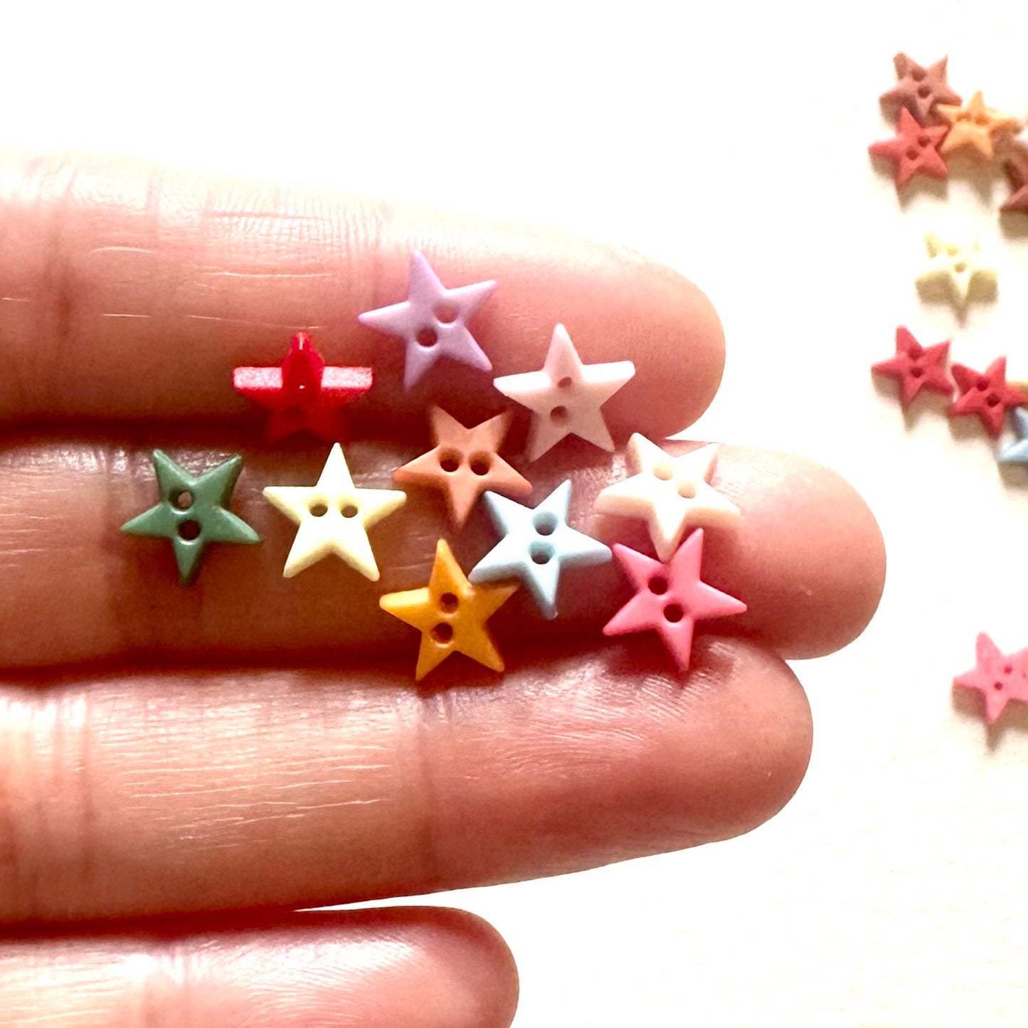 8mm Miniature star Buttons 2 Hole plastic
