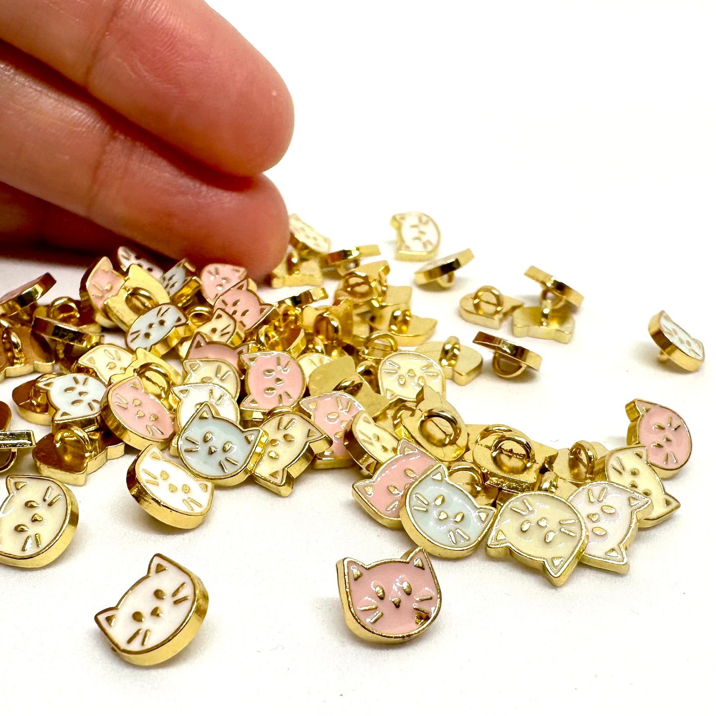 7mm Miniature Cat buttons pastel colours