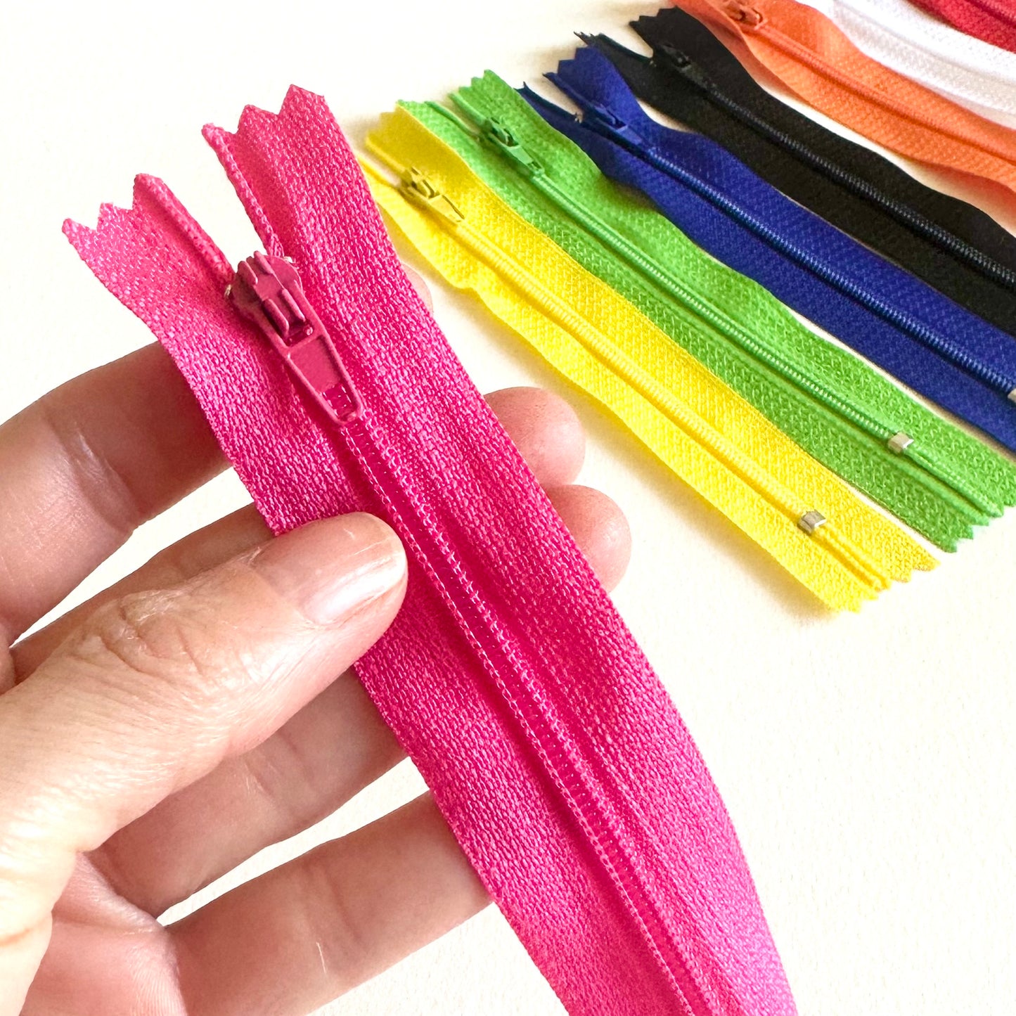 Miniature zippers for Doll clothes 12cm