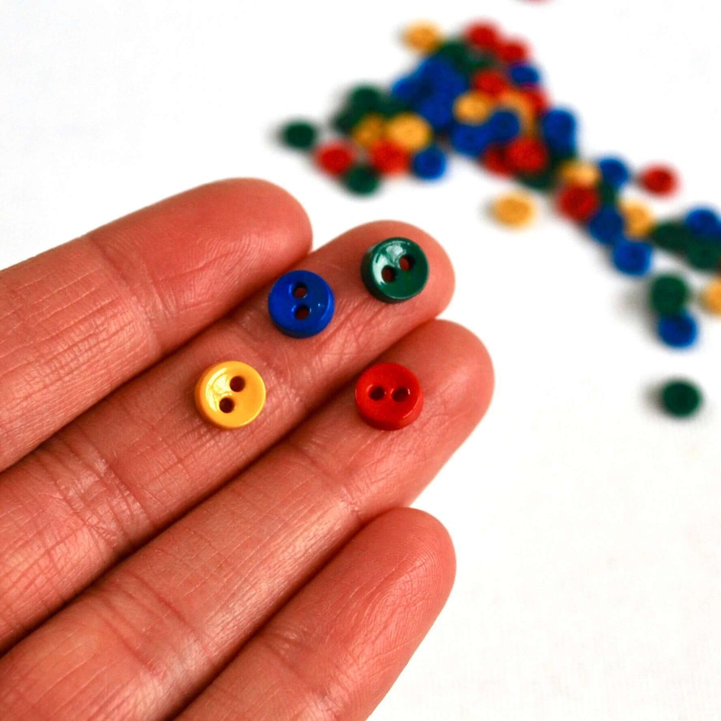 7mm tiny buttons Mini buttons Rainbow multi coloured plastic buttons - Blacksparrowuk